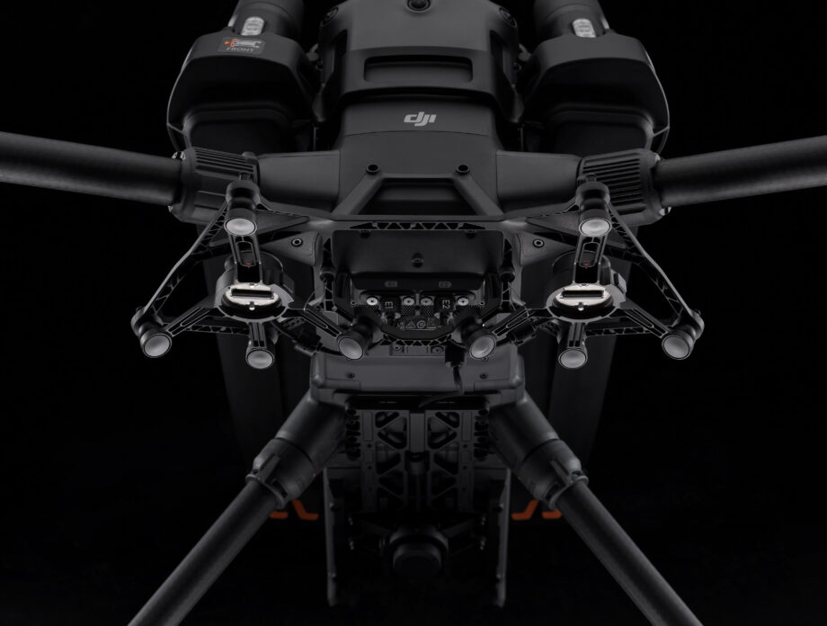 DJI Matrice 400 Dual Gimbal Connector